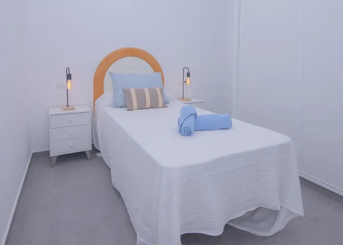 Poris 4 Beachfront By Holidays Apartment Corralejo